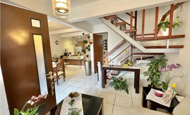 $2,250,000 Una Casa con Tres Recámaras en Cuernavaca, Morelos