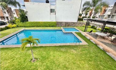 $2,250,000 Una Casa con Tres Recámaras en Cuernavaca, Morelos