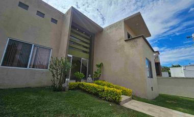 venta de casa en oaxtepec morelos en fraccionamiento, con 6 recámaras