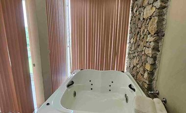 venta de casa en oaxtepec morelos en fraccionamiento, con 6 recámaras