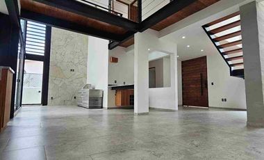 CASA EN VENTA DE LUJO EN LOMAS DE COCOYOC EN MORELOS