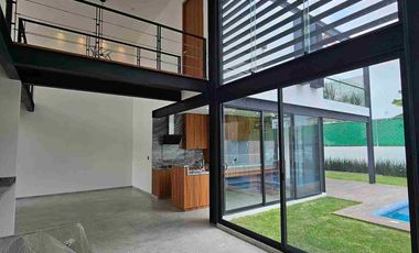 CASA EN VENTA DE LUJO EN LOMAS DE COCOYOC EN MORELOS