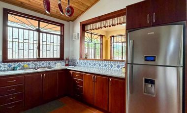 Casa amoblada en venta en Malacatos sector La Granja