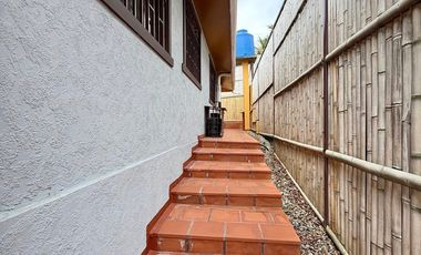 Casa amoblada en venta en Malacatos sector La Granja