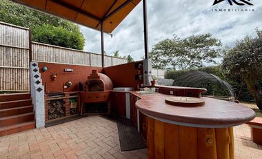 Casa amoblada en venta en Malacatos sector La Granja