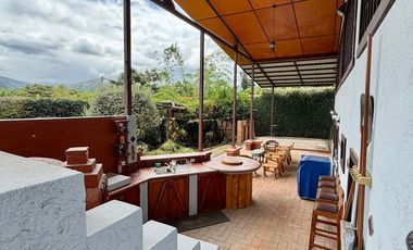 Casa amoblada en venta en Malacatos sector La Granja