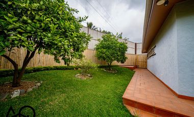 Casa amoblada en venta en Malacatos sector La Granja