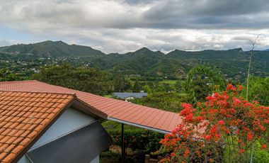 Casa amoblada en venta en Malacatos sector La Granja