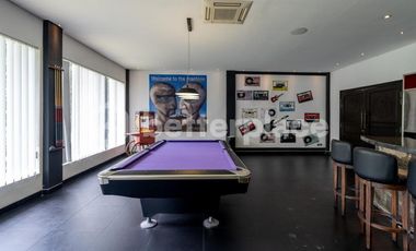 Exquisite Freehold Resort-Style Villa Complex in Nyambu – A Private Haven of Elegance, Nature, and Investment Potential in Bali’s Property Market