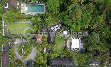 Exquisite Freehold Resort-Style Villa Complex in Nyambu – A Private Haven of Elegance, Nature, and Investment Potential in Bali’s Property Market