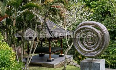 Exquisite Freehold Resort-Style Villa Complex in Nyambu – A Private Haven of Elegance, Nature, and Investment Potential in Bali’s Property Market