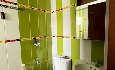 Sewa Rumah 2 Lantai di Townhouse Cosmo Park Dekat Thamrin, Tanah Abang dan SCBD