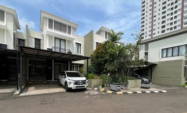 Sewa Rumah 2 Lantai di Townhouse Cosmo Park Dekat Thamrin, Tanah Abang dan SCBD