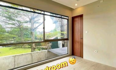 DIJUAL Rumah VILLA BARU SIAP HUNI Lokasi di Cluster Exclusive Cigadung  Dekat dengan Resort Dago Pakar Bandung