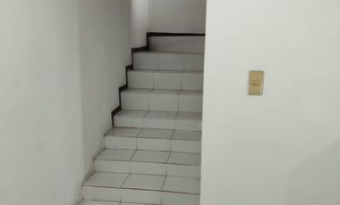 DiSewakan Rumah 2 Lantai Di Kelapa Hibrida , Kelapa Gading