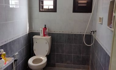 DiSewakan Rumah 2 Lantai Di Kelapa Hibrida , Kelapa Gading