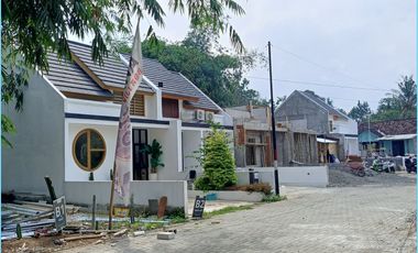 JUAL RUMAH DALAM CLUSTER YOGYAKARTA MURAH BELAKANG BRIMOB SENTOLO