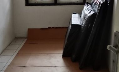 Disewakan Rumah 2 lantai di Gading Pandawa, Kelapa gading