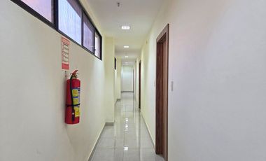 Alquiler de Suite de 2 Ambientes y Garaje de Estreno - Kennedy Norte, Guayaquil