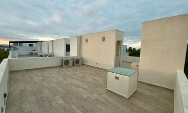 CASA EN VENTA - RESIDENCIAL SEAPORT PUERTO VALLARTA