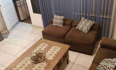 Casa con Vigilancia Ibero y Tec de Monterrey