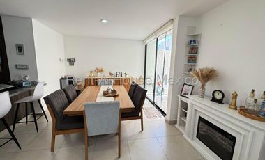 Zibatá, en venta casa equipada con Domótica. FVR