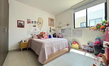 Zibatá, en venta casa equipada con Domótica. FVR