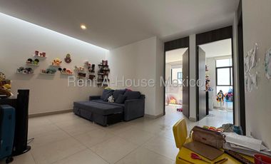 Zibatá, en venta casa equipada con Domótica. FVR