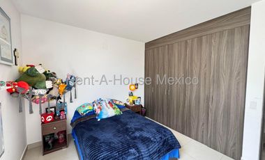 Zibatá, en venta casa equipada con Domótica. FVR