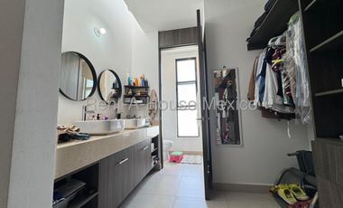 Zibatá, en venta casa equipada con Domótica. FVR