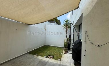 Zibatá, en venta casa equipada con Domótica. FVR