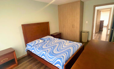 En Renta Bonita y Moderna Casa Amoblada, Sector Ricaurte, Cuenca