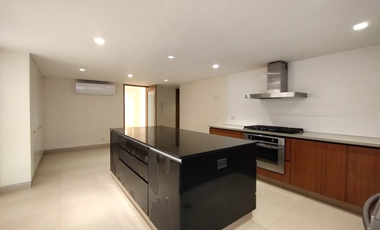 Apartamento en arriendo en Alto Prado.