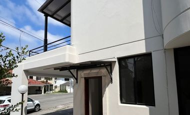 Casa en renta en Urbanizacion Rio Grande, Samborondón