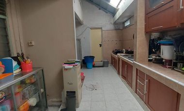 DIJUAL RUMAH JALAN NATUNA BELAKANG KANTOR BPN PALEMBANG – 200 meter ke Jl. Kapten A Rivai