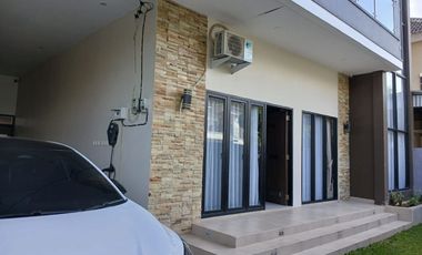 DIJUAL RUMAH MEWAH FULL FURNISH CLUSTER CENDANA OPI JAKABARING PALEMBANG