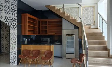 DIJUAL RUMAH MEWAH FULL FURNISH CLUSTER CENDANA OPI JAKABARING PALEMBANG