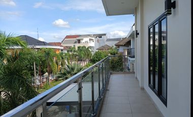 DIJUAL RUMAH MEWAH FULL FURNISH CLUSTER CENDANA OPI JAKABARING PALEMBANG