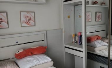 DiSewakan Rumah Cluster East Asia Kondisi Full Furnished di GLC - (UMI237)