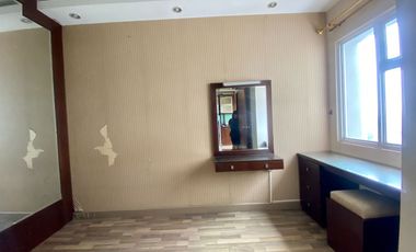 Murah, Semi Furnished. Apartment Medit 2 type 2 bedroom 42sqm Jakarta Barat