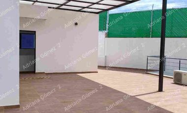 REMATO Casa muy amplia, 2 recámaras en planta baja, lista para estrenar. Más metros de terreno y construcción por menor precio!!!   Mantenimiento $700.       Alberia Residencial TRATO DIRECTO.  $4390 000 si es pago de contado o compruebas tu crédito preaprobado!!!