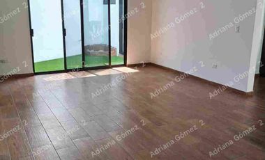 REMATO Casa muy amplia, 2 recámaras en planta baja, lista para estrenar. Más metros de terreno y construcción por menor precio!!!   Mantenimiento $700.       Alberia Residencial TRATO DIRECTO.  $4390 000 si es pago de contado o compruebas tu crédito preaprobado!!!