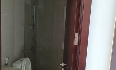 Disewakan Murah Puri Mansion Apt Town House Semi Furnish Uk. 142m2