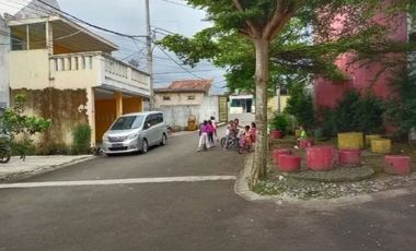 Jual Rumah Take Over 2LT 89JT dkt Stasiun di Perum Shafa Townhouse