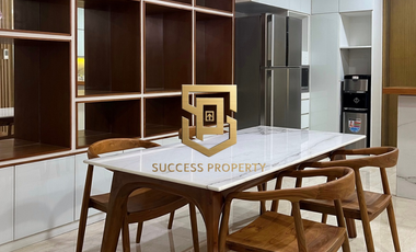 Apartemen 1Park Avenue Tower King 3BR Fully Furnished View Gunung Siap Huni