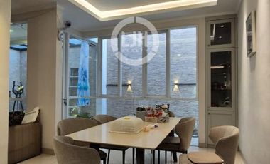 Rumah Minimalis di Janur Elok, Kelapa Gading, Jakarta Utara