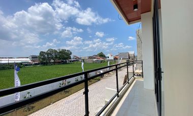 Cluster Skandinavian Dekat Stasiun Palur (Siap Huni)