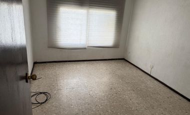Casa en Venta en colonia Valle de los Pinos, Tlalnepantla de Baz.