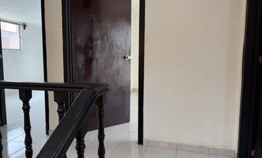 Casa en Venta en colonia Valle de los Pinos, Tlalnepantla de Baz.