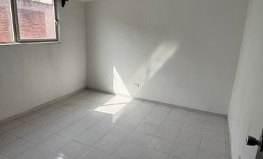 Casa en Venta en colonia Valle de los Pinos, Tlalnepantla de Baz.